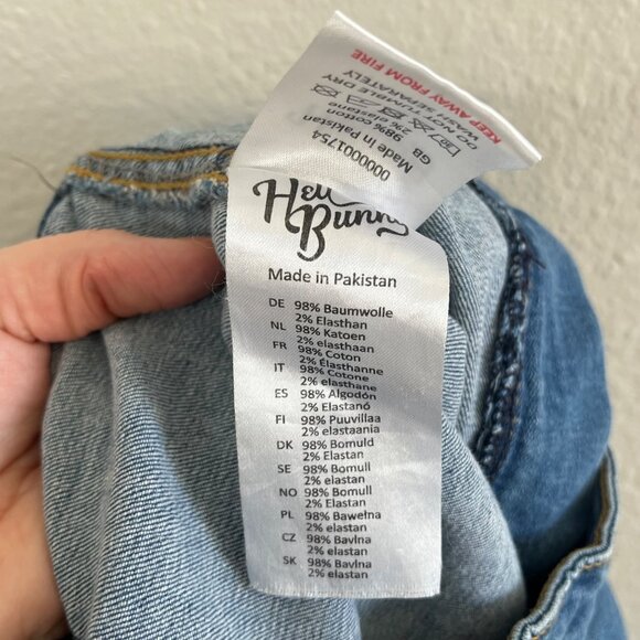 Hell Bunny Womens High Waisted Retro Pinup Denim Shorts Size Medium - Picture 9 of 11